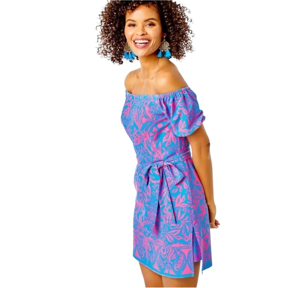 Lilly Pulitzer Jada Off The Shoulder Romper in Aura Pink Leaf An Impression Sz 2 - Picture 2 of 16